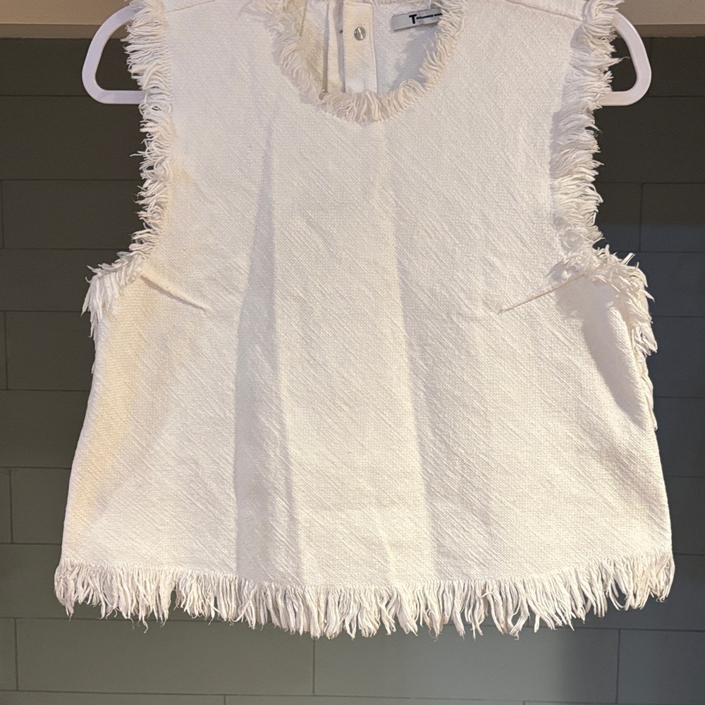 t by alexander wang
FRAYED BURLAP CROP TOP